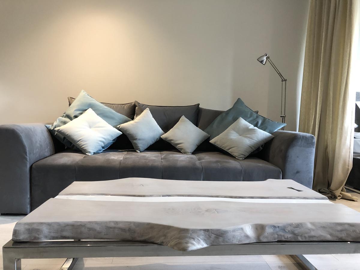 Apartment A11 & Dermique Krakau