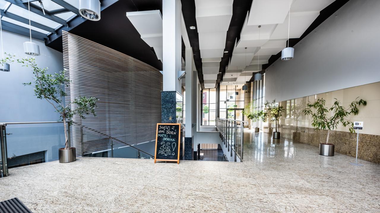 Apartment A11 & Dermique